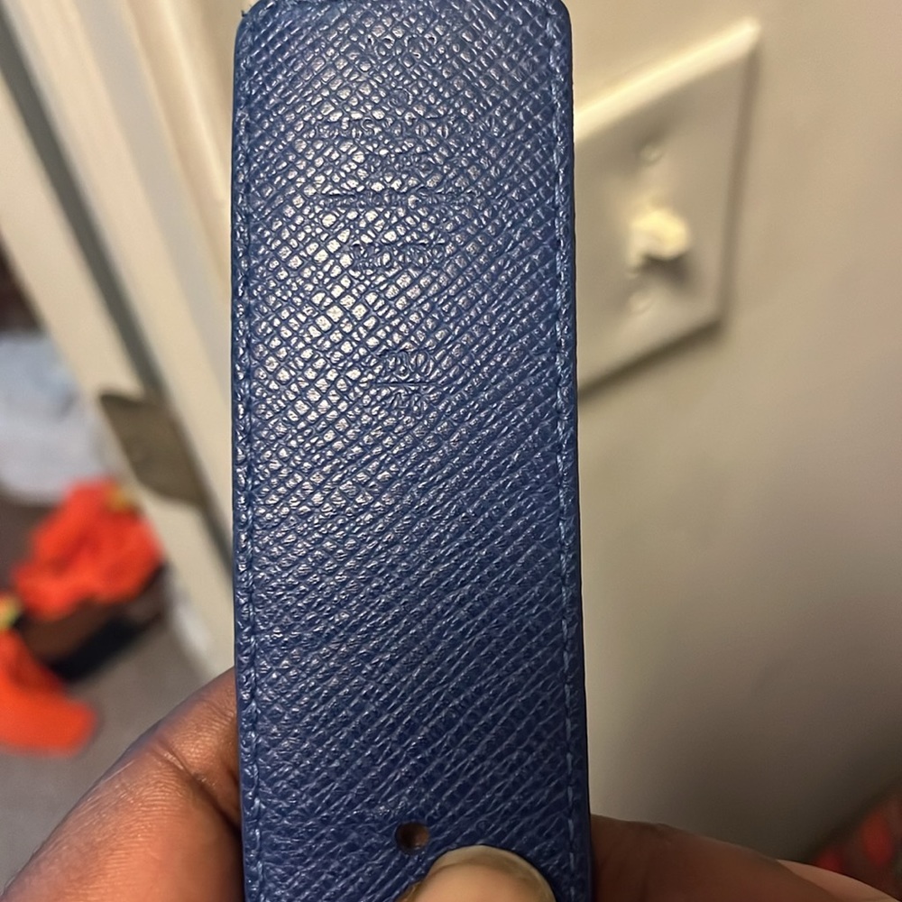 Louis Vuitton belt size 40 reversible - Picture 3 of 3